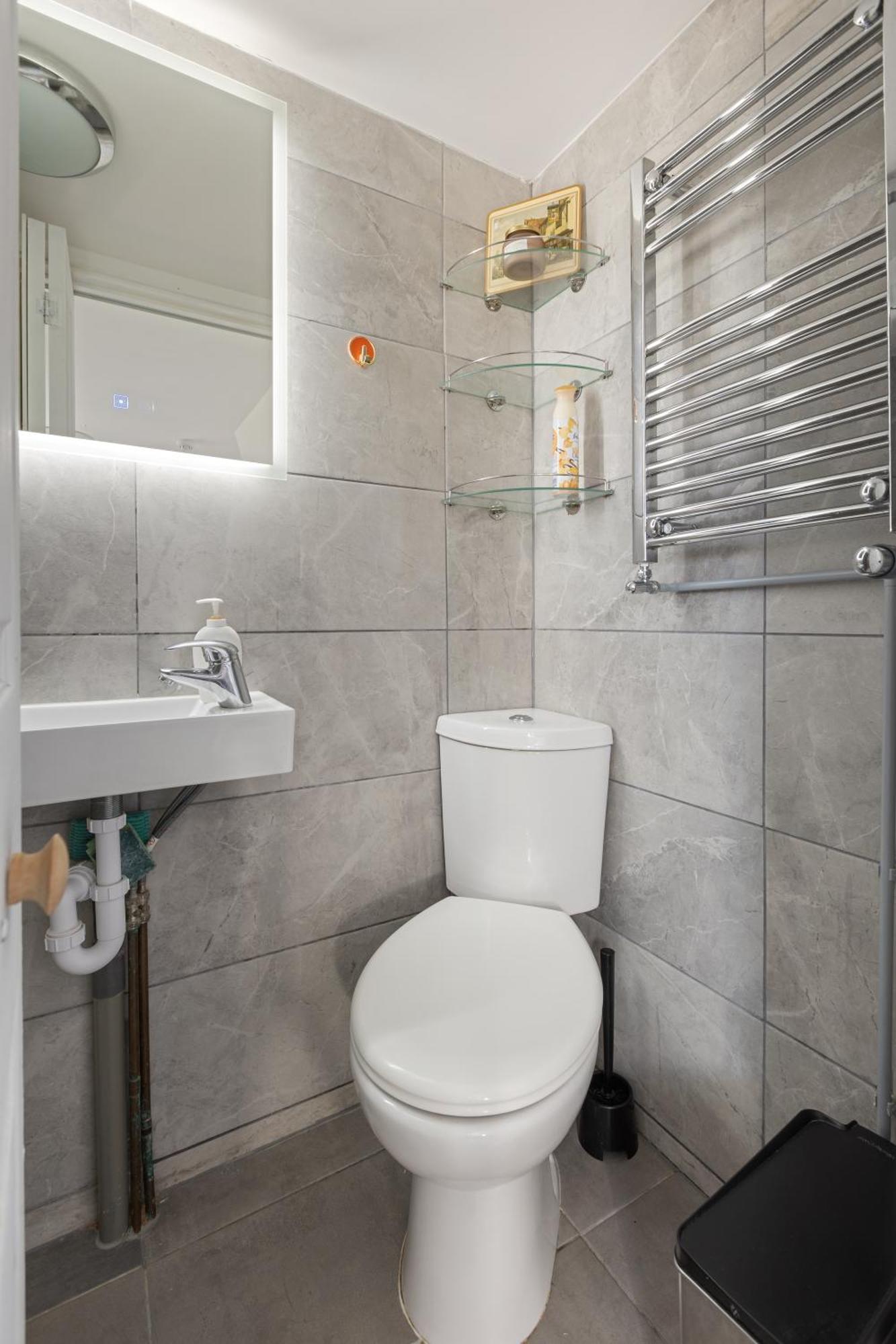 Апартаменты Modern Flat & Balcony In Historic West Kensington Лондон Экстерьер фото